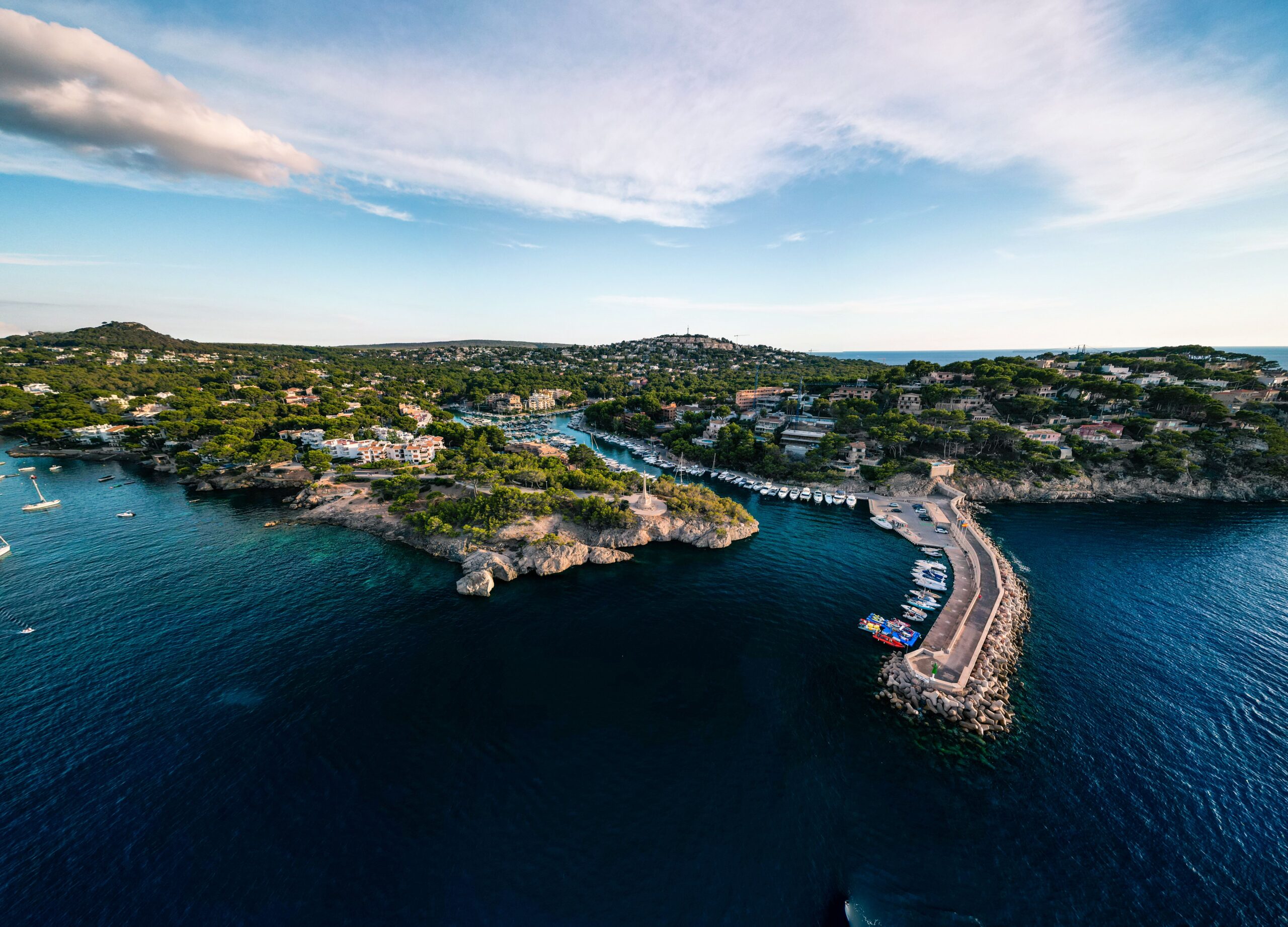 The beautiful bay of Santa Ponsa